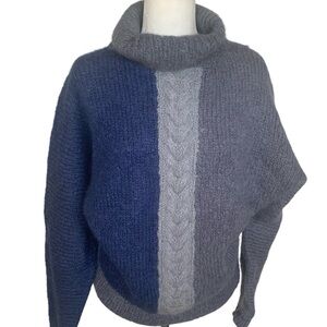 Hand Knit Style Sweater Cable Knit Pullover Turtle Neck Dolman Blues & Grey M